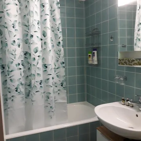 Your Secret Garden In The Center Of Crans-montana! Apartment Crans-Montana
